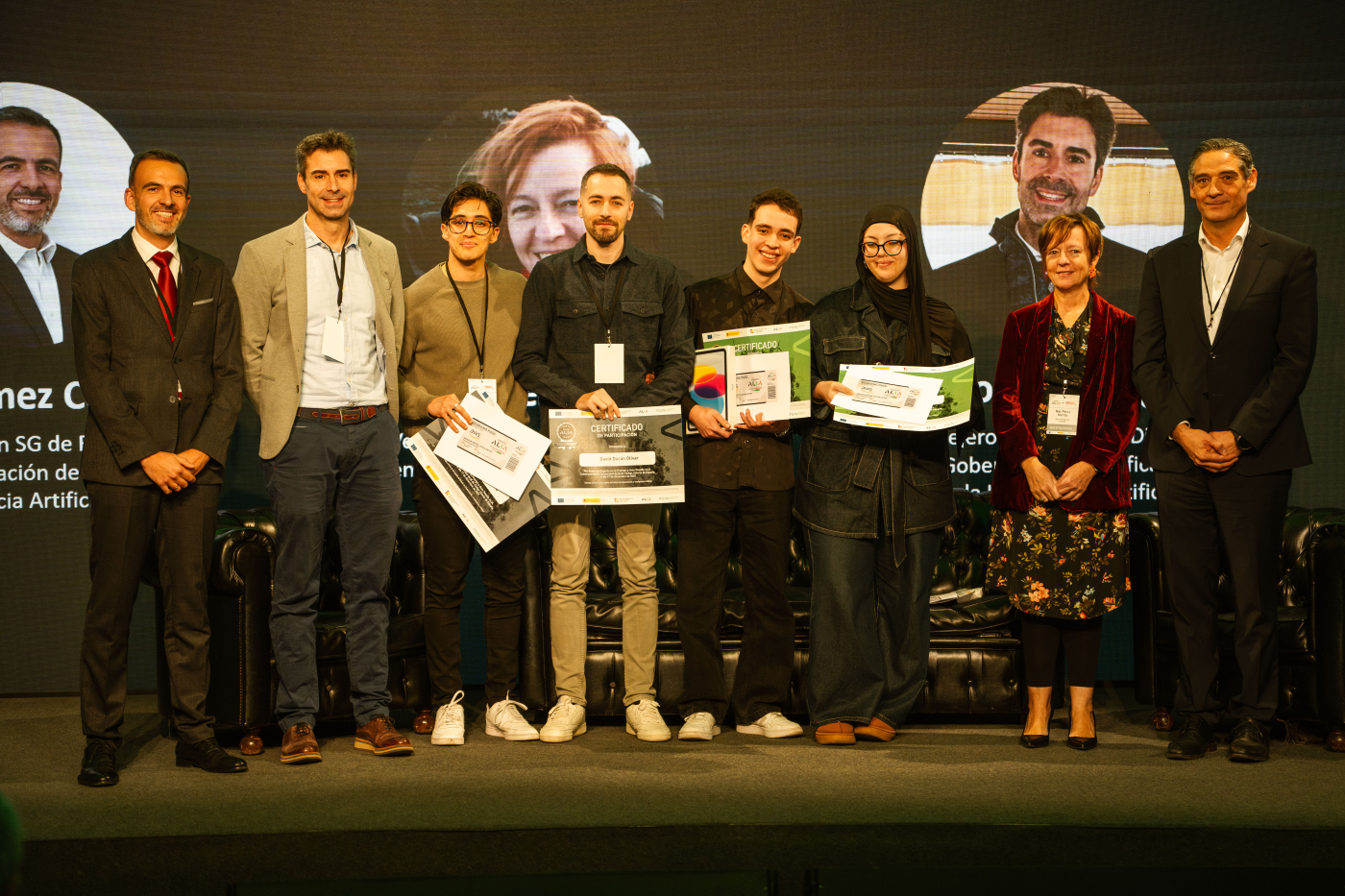 Finalistas Prompt-a-thon